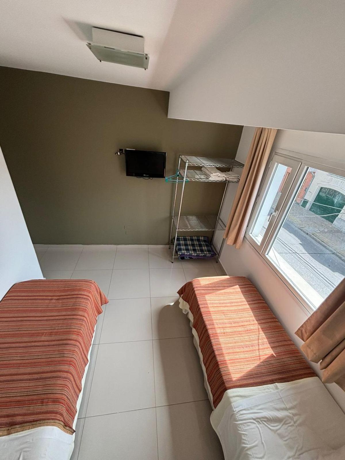 Hotel Plaza Italia Сарате Экстерьер фото